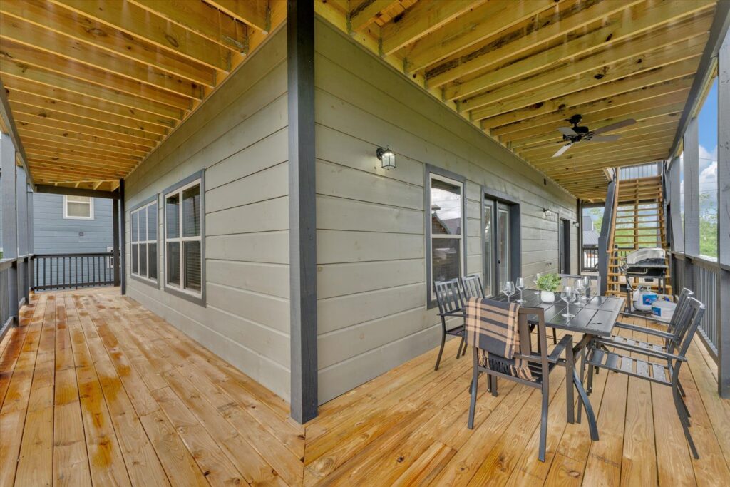 Falcon Heights (13) - Exterior