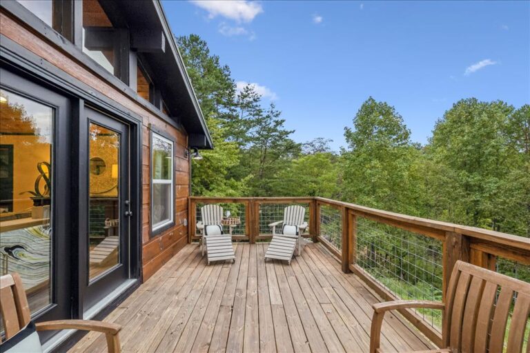 Livin' The Dream (1)