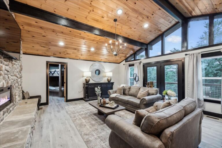 Livin' The Dream (10)