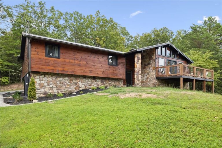 Livin' The Dream (109)