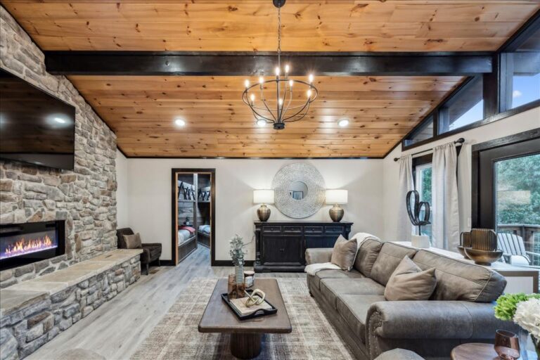 Livin' The Dream (11)