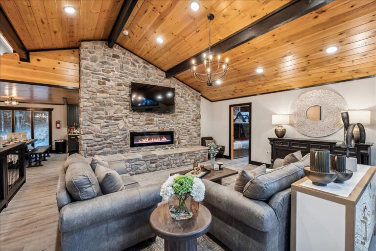 Livin' The Dream (12)