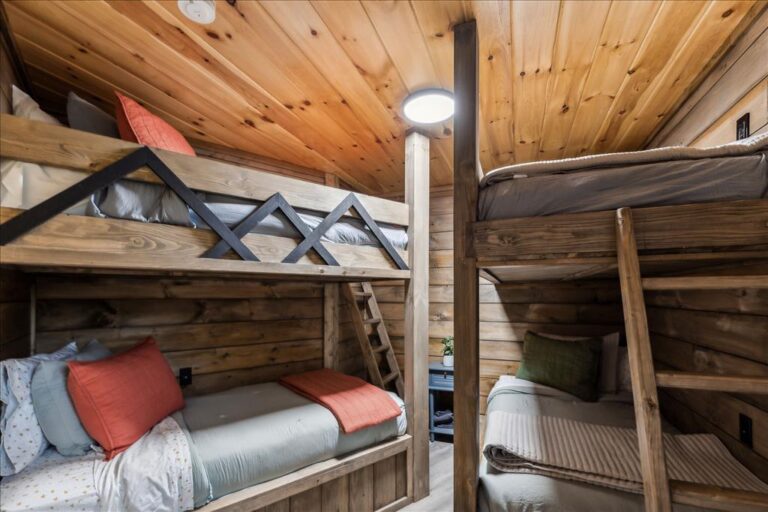 Livin' The Dream (15)