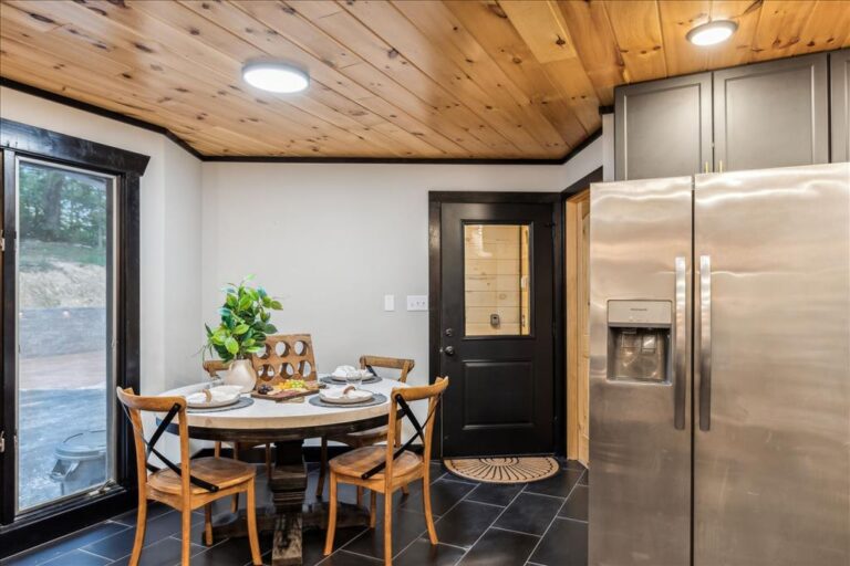 Livin' The Dream (17)