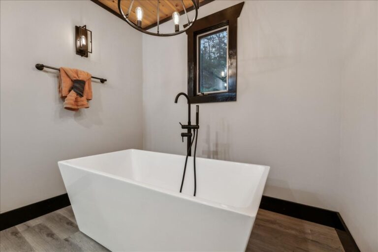 Livin' The Dream (44)