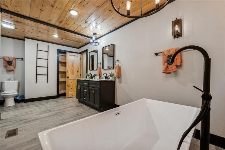 Livin' The Dream (45)