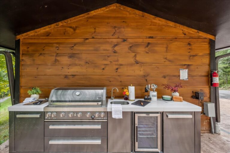 Livin' The Dream (72)