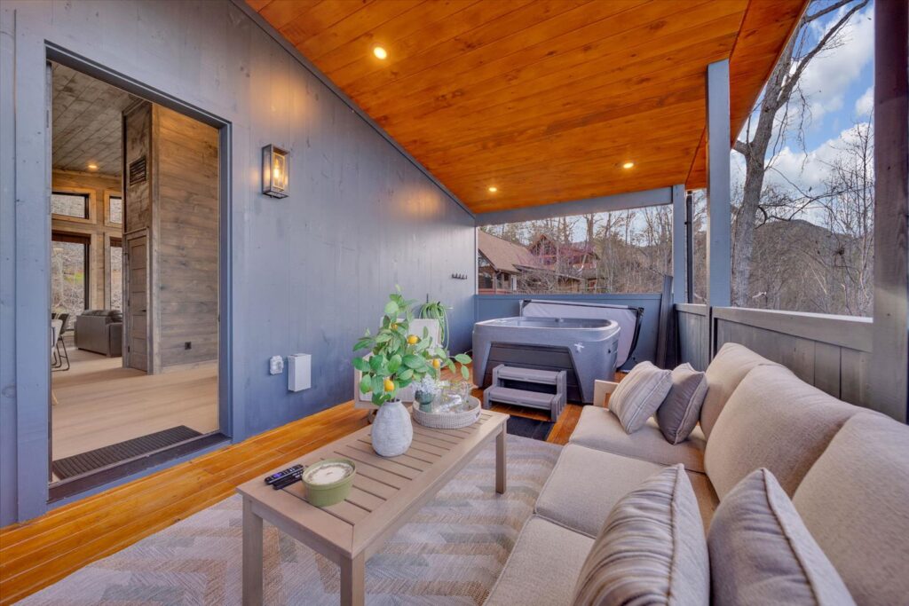 Bearadise Ridge (90)