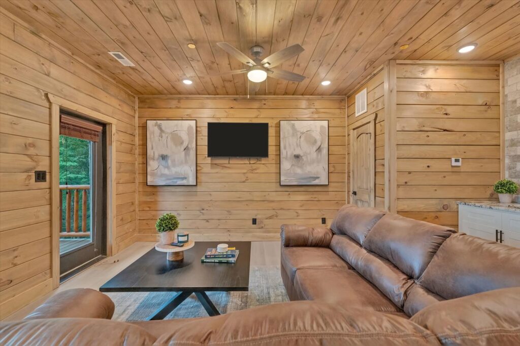 Cabin in the Clouds (26)