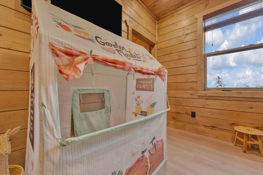 Cabin in the Clouds (50)