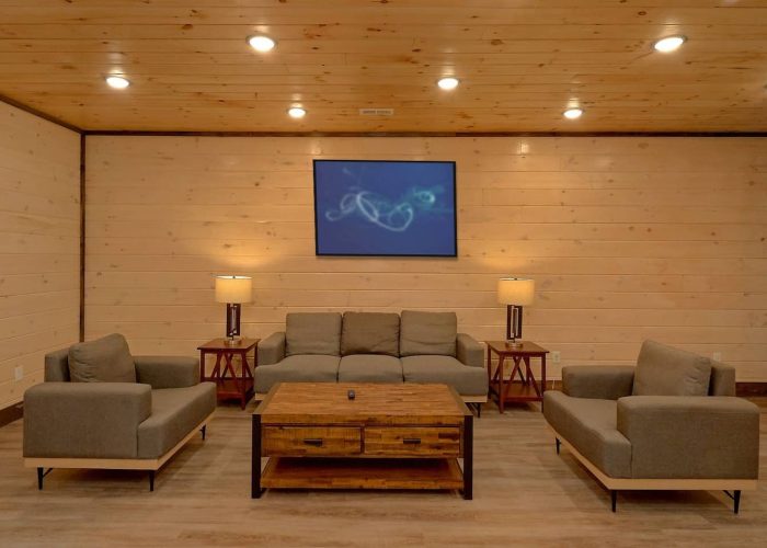 Luxury Cabin game room with pool table and 3 TVs