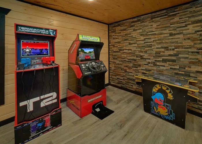 Game Room with arcade games in 5 bedroom cabin