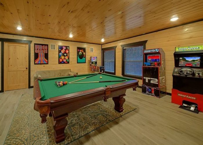 Pool Table and Arcade Games in 5 bedroom cabin