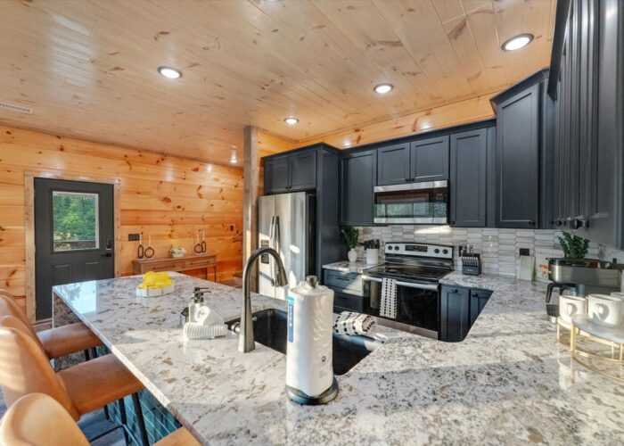 Bearfoot Bungalow (19)