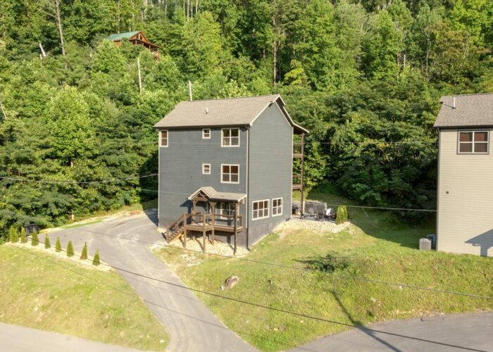 Bearfoot Bungalow (7)