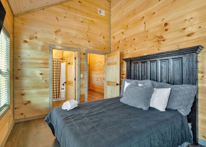 Luxurious King bedroom with bath in rental cabin