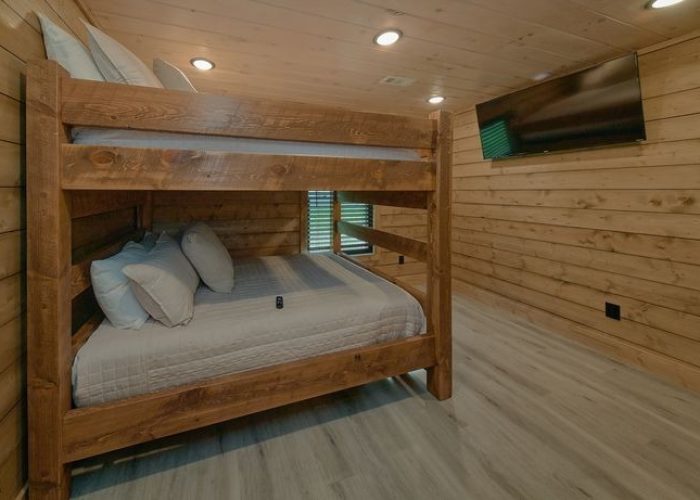 Bedroom 3 (Full over Full) bunkbeds
