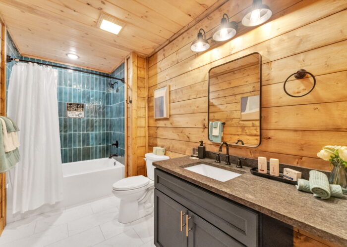 Top Notch (38) - Full bathroom