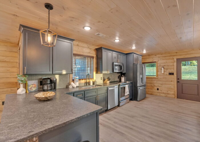 Top Notch (55) - Full kitchen