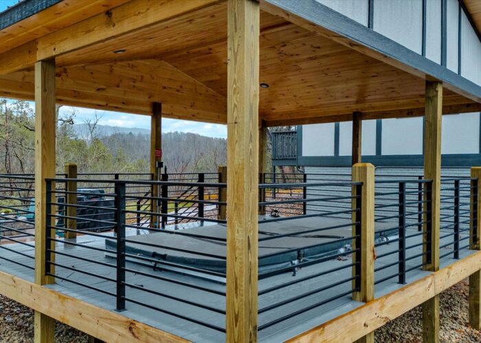 Whispering Pines (19) Exterior