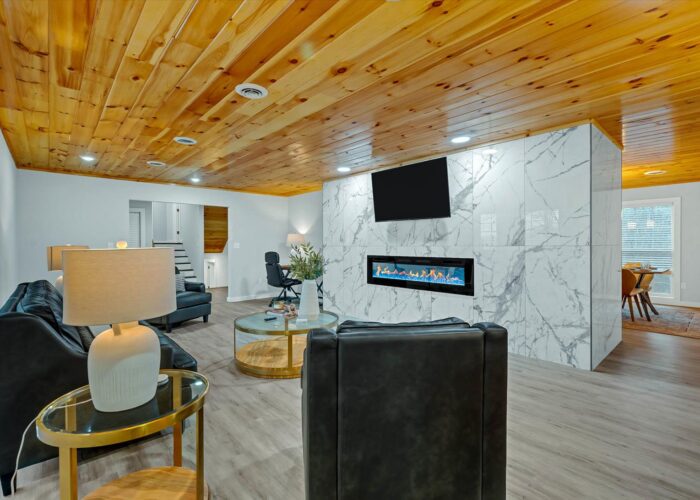 Whispering Pines (29) living room