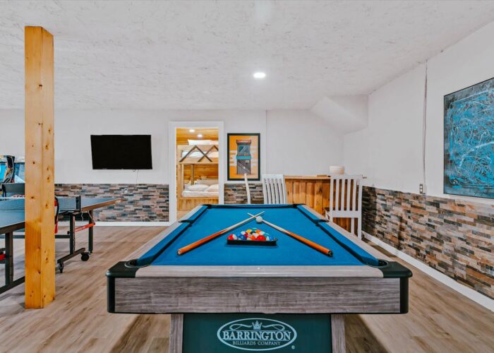 Whispering Pines (69) - Pool table