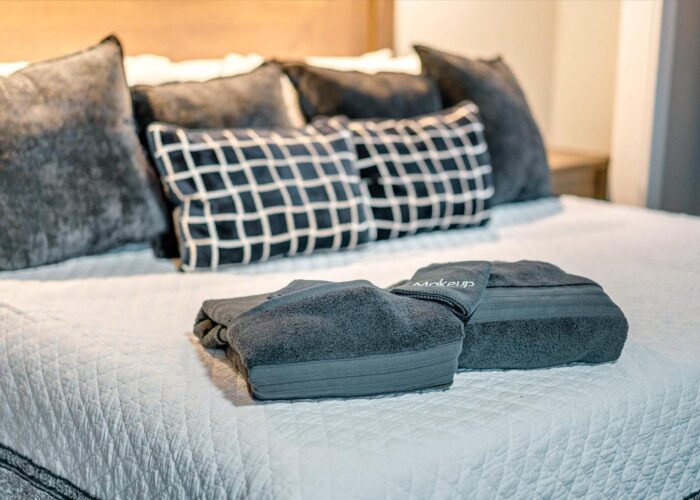 Whispering Pines (84)